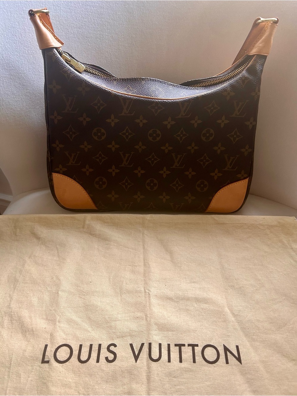 Louis Vuitton Boulogne 30 Brown Monogram Shoulder Bag (early 2000’s)